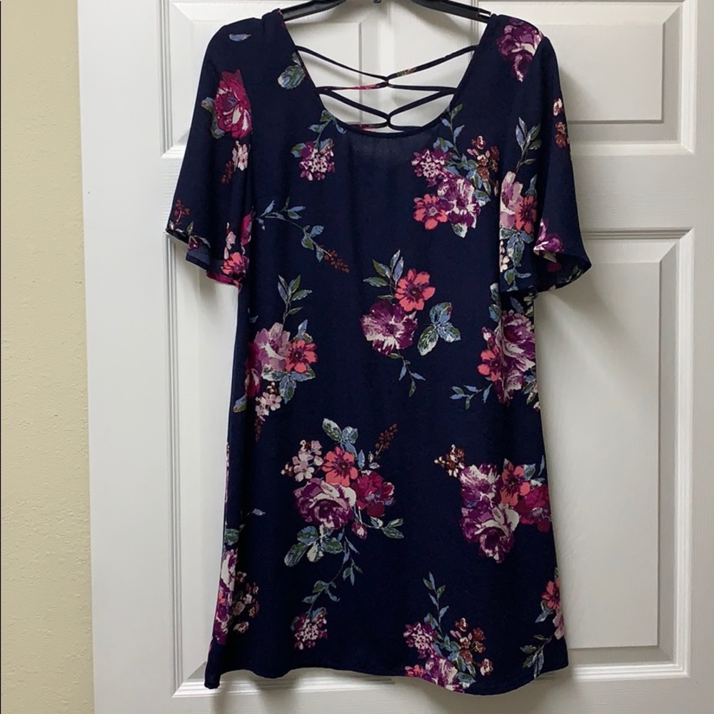 women’s floral dress
